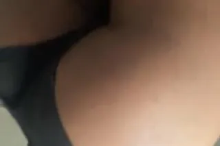 text me 😘 in call - Image 1