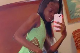 Come 💦 SEE 👀 Me 🤗 ✅ Sweet Petite PLAYMATE - Image 2